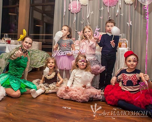 Princess от Агентства Детских Праздников Арт-Иллюзион Киев Детский День Рождения в стиле Princess