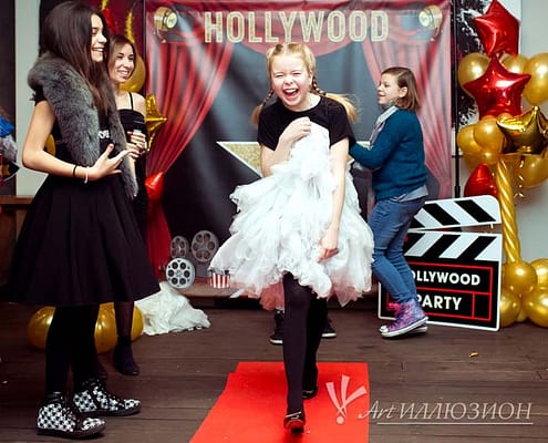 Hollywood от Агентства Детских Праздников Арт-Иллюзион Киев Детский День Рождения в стиле Hollywood