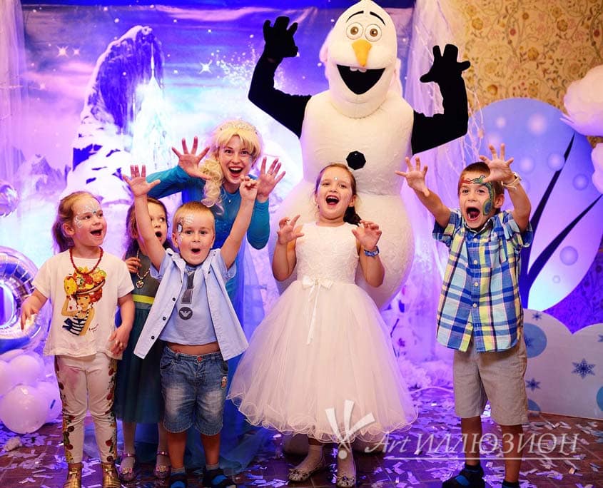 Организация и Проведение Детских Новогодних Праздников в стиле Frozen от Агентства Арт-Иллюзион Новогодние праздники для детей